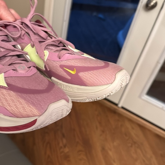 Nike Mens Kyrie Low 5 ‘Orchid’ DJ6012-500 size 10 - Picture 6 of 7